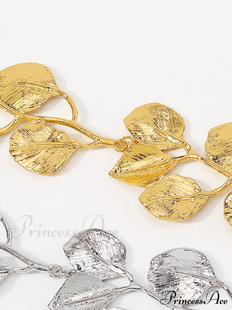 Vintage Alloy Graceful Leaf Design Necklace image 3