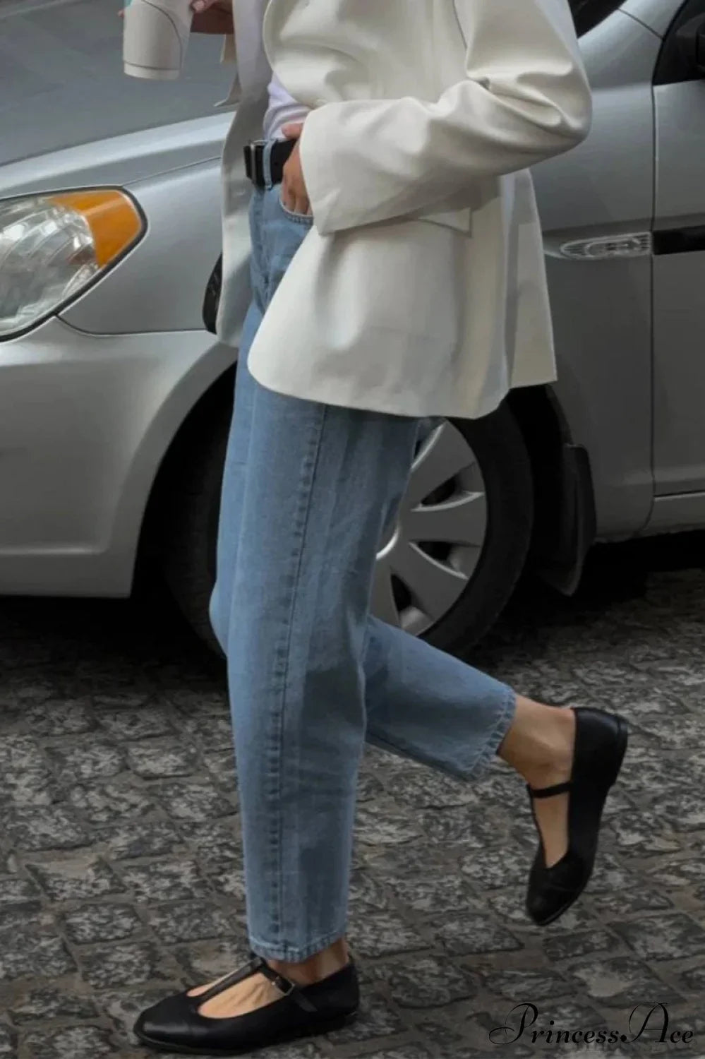 Vintage High-Rise Straight-Leg Pencil Fit Jeans image 5