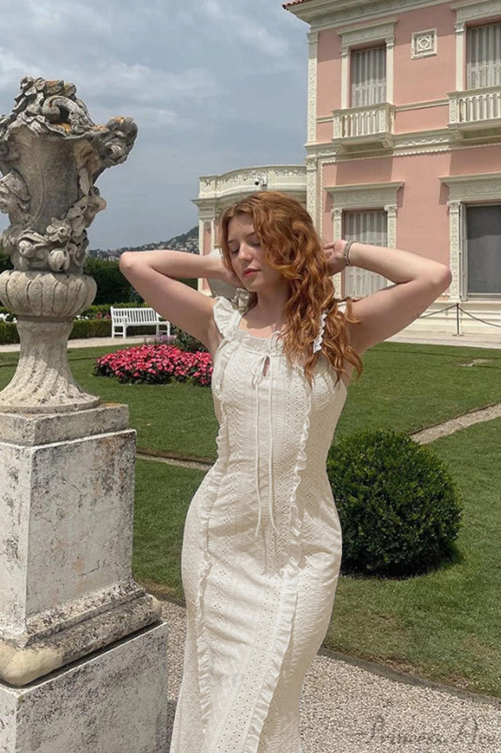 Vintage Lace Off-Shoulder Strap Party Dress image 1