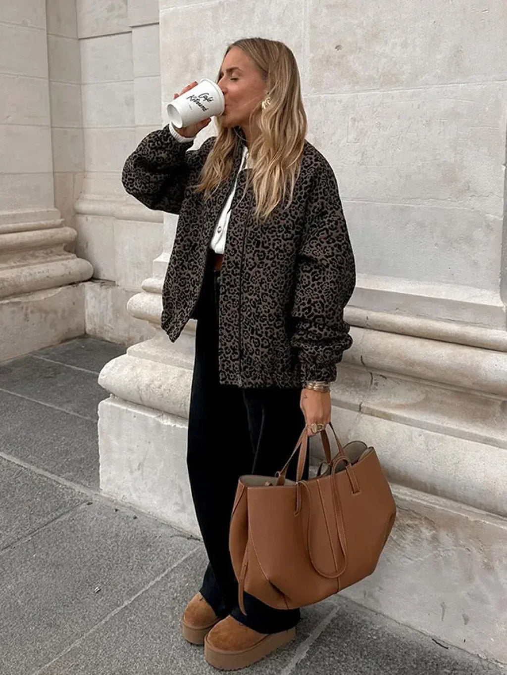 Vintage Leopard Print Zipper Coat image 2