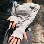 Vintage Y2K Gothic Long Sleeve O-neck Stylish Elegant Trendy Classic Casual Crop Top image 3