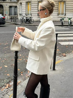 White Double Pockets V-neck Coat image 4