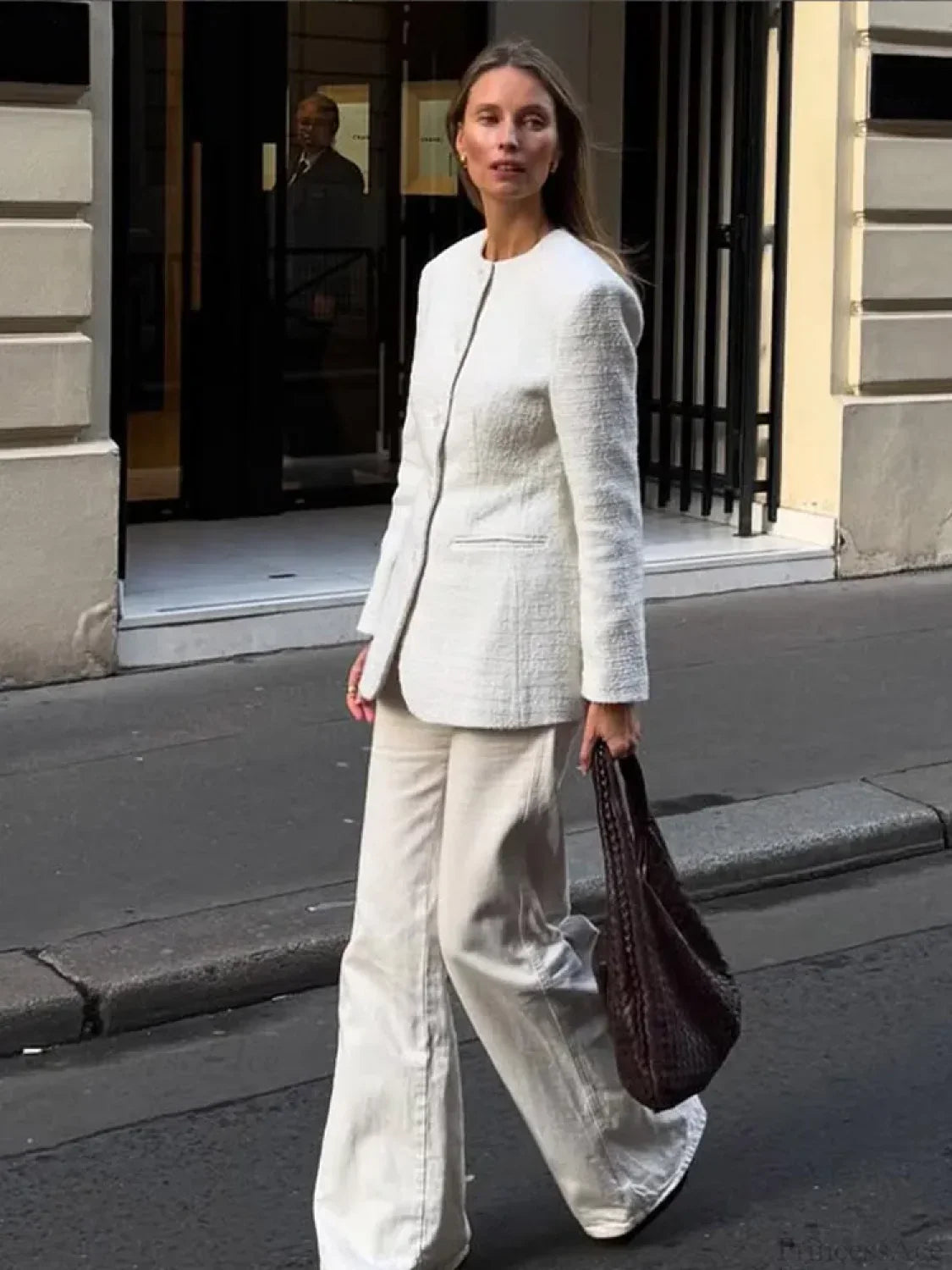 White Round Neck Single Breasted Coat image 4
