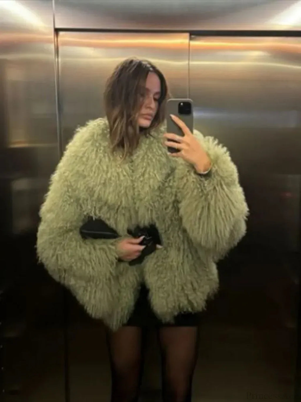 White Thicken Cropped Coat image 9