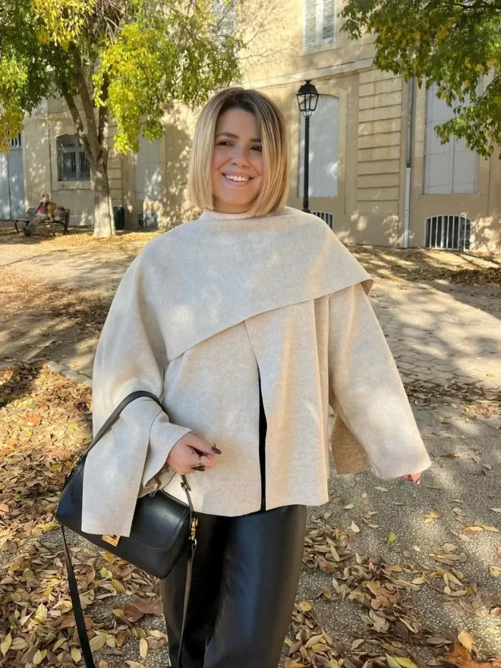 White Woolen Coat with Scarf Collar image 5