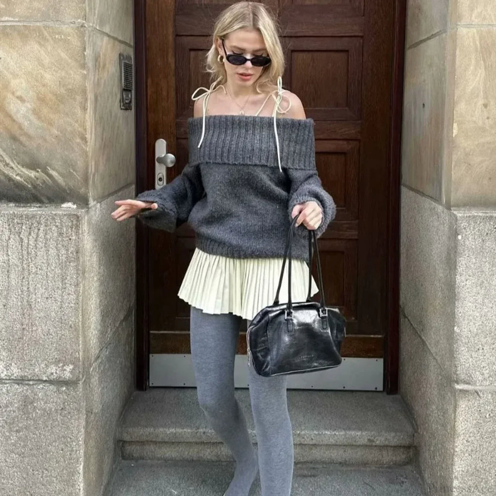 Winter Lapel Short Sweater image 3