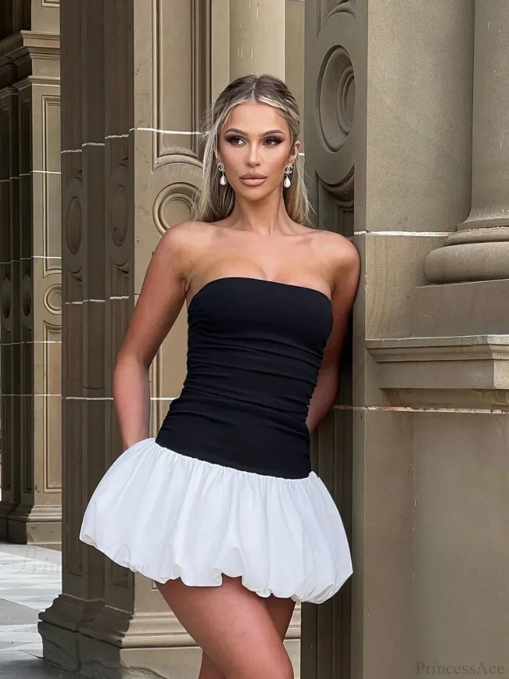 Women Chic Skinny Spliced Backless Flower Bud Mini Sexy Party Dress image 1